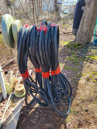 200 ft of contractor grade hoses 