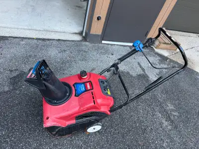 Toro Power Clear 38584 - 2 Cycle Gas Powered Snow Blower Quantity - 2 (can be sold seperatly) $400 e...
