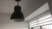 Luminaire suspendu gris foncé Ikea