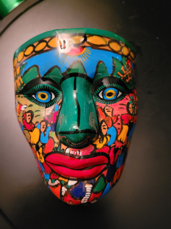 Masque décoratif mexicain en céramique dans Art et objets de collection  à Ville de Montréal