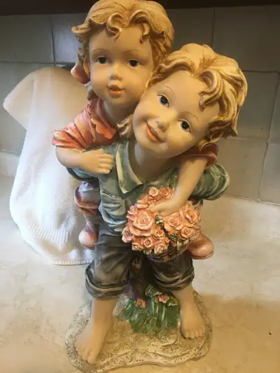 NEW GARDEN STAUTE GIRL BOY 19 INCHES HIGH& NEW SOLAR FROGS & CAT, View more