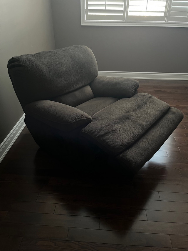 Couches/sofa Couches & Futons City of Toronto Kijiji