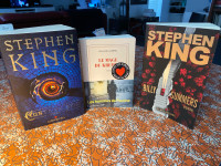 3 volumes 2 de Stephen King et un reportage  hommes de Poutine 