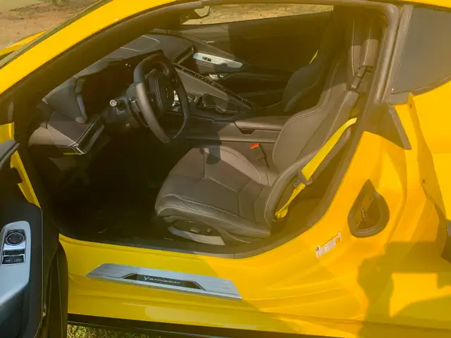 2025 Corvette 1LT C8523493919939645443
