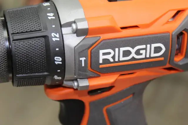 Ridgid Hammer Drill, Impact, 2 Batteries, Charger, Bag in Power Tools in Peterborough - Image 4