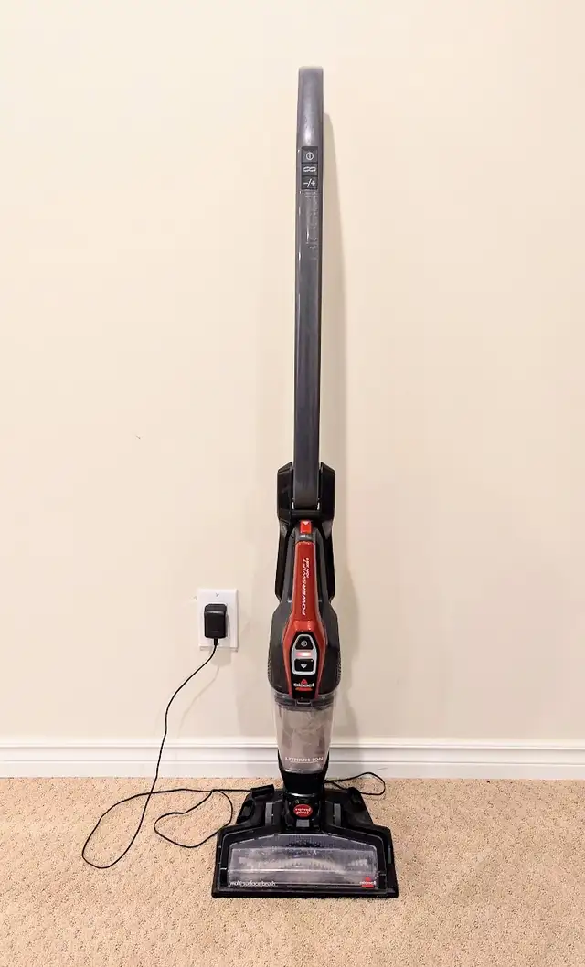 BISSELL Cordless Stick Vacuum PowerSwift Ion XRT