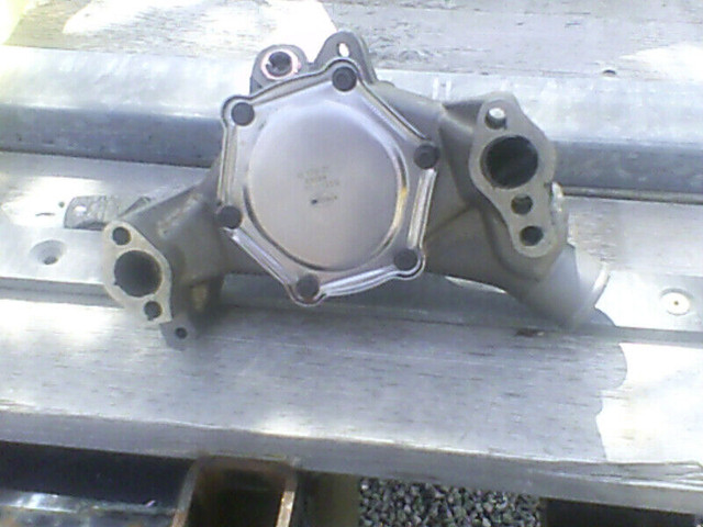 Vehicle water pump in Other Parts & Accessories in St. Catharines - Image 3