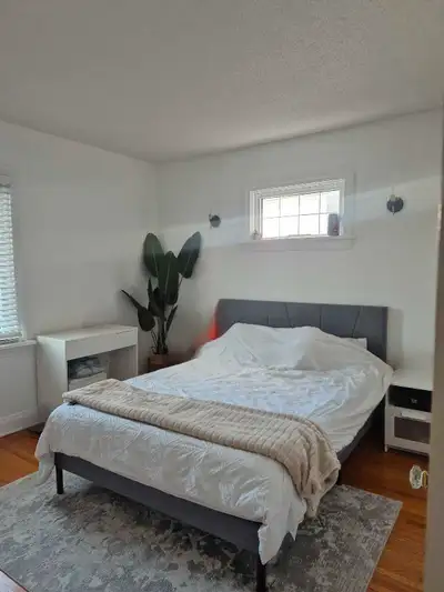 Private bedroom