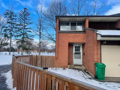 Repainted and refreshed 3 bed 2 washroom Townhouse for rent. A corner unit backing to the Park with...
