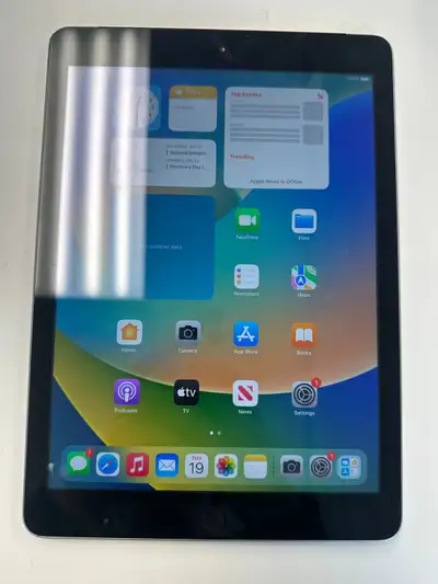 Apple iPad 5th generation, 32GB, Sliver, View more