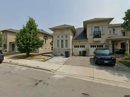 Lovely Legal Walkout Basement Apartment for Rent – Available June 1, 2026 We’re offering a bright, n...
