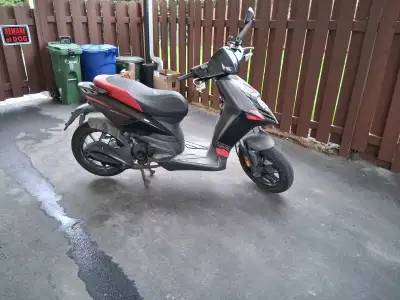SR Motard 50, high mileage, rough body, needs lots of love. I should probably fix it before trying t...
