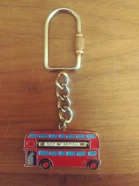 DOUBLE DECKER Bus U.K. LONDON KEY CHAIN