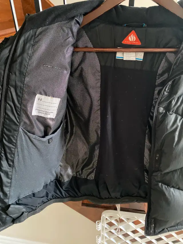 Columbia Winter Jacket  in Kids & Youth in Laval / North Shore - Image 5