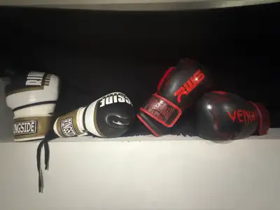 boxing gloves , View more