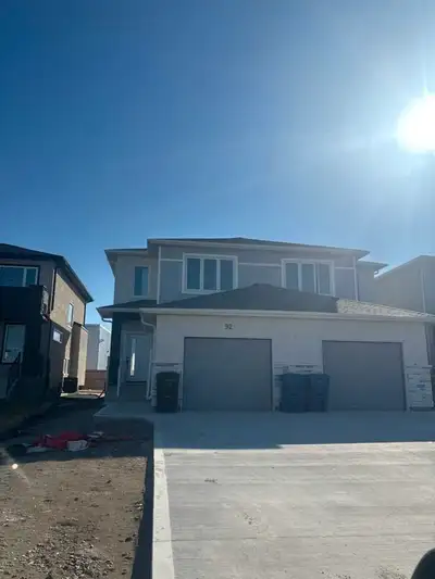 92 Red Pine Dr (West St.Paul)
