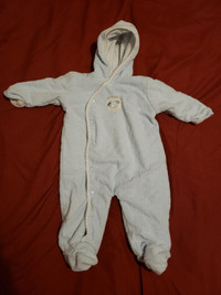 Warm baby suit (3-6 month's)