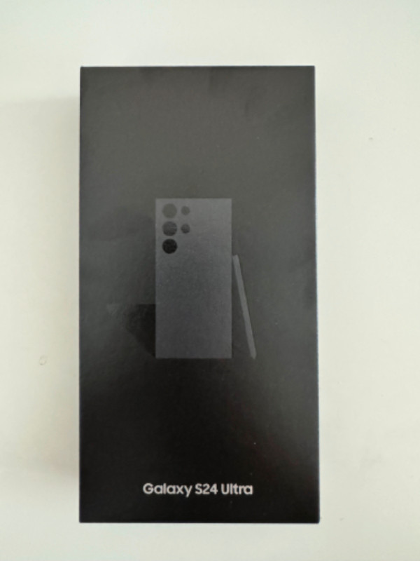 Samsung S24 Ultra 5G - Titanium Black (256GB) in Cell Phones in Hamilton