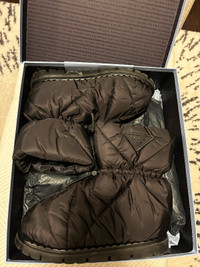 Prada winter boots size 37.5