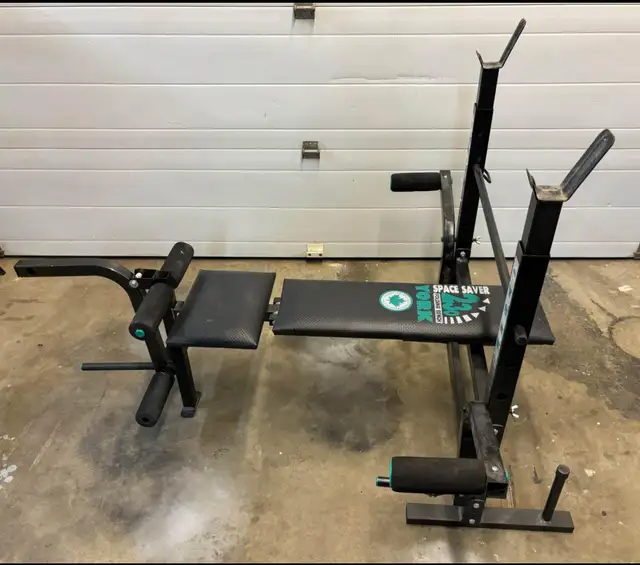 Weight Bench, dumbbells, plates and Bars in Exercise Equipment in Edmonton - Image 3