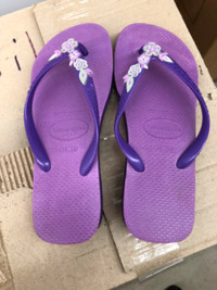 Women’s purple Havaianas joy