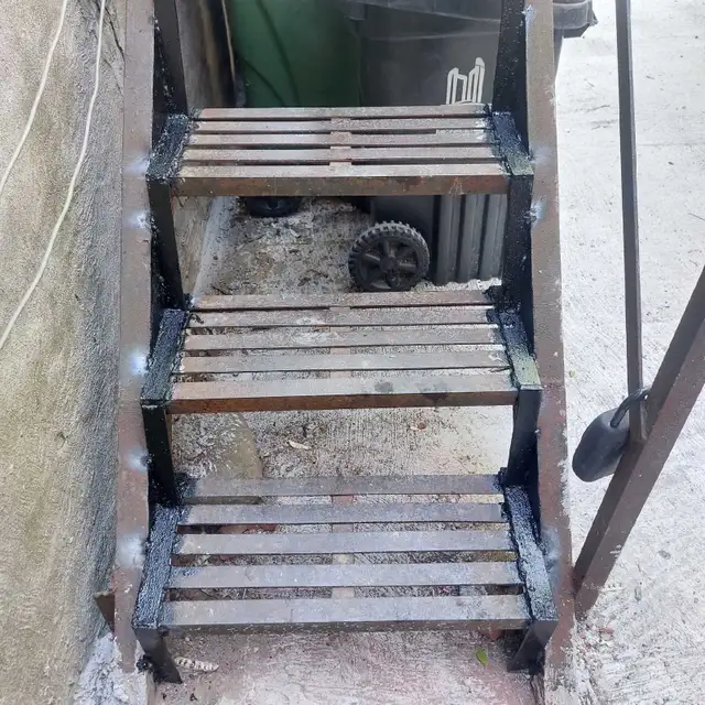 Mobile welding473211330290657281