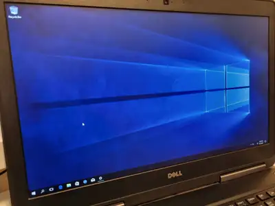Dell Precision 7520 – i7‑7700HQ / 32GB RAM / Quadro M2200, View more