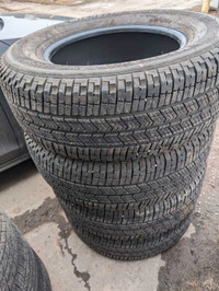 275/65r18 set Michelin like new all season tires 