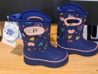 New Baby/Toddler Girls "Hearts" Winter Lined Boots; Size 6 , View more