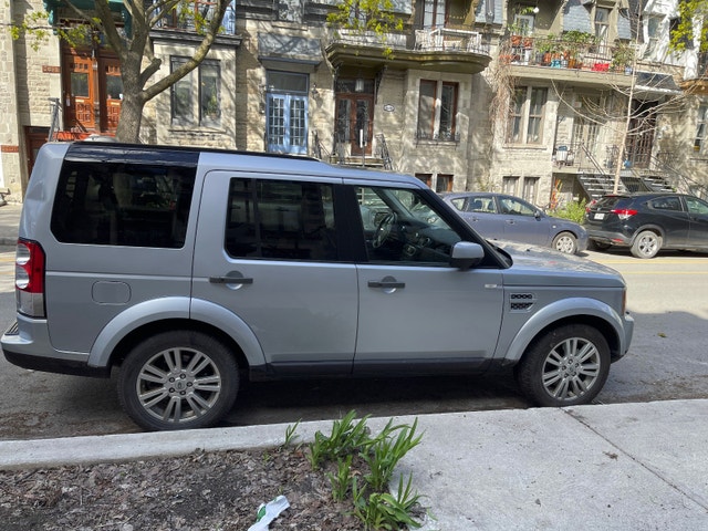 2011 Land Rover LR4 HSE LUX 7 seats — photo 2