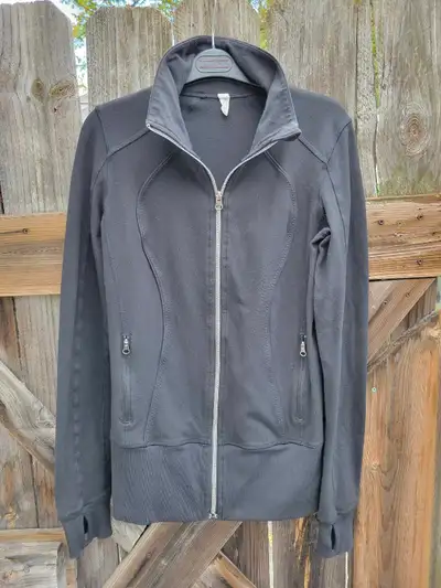 Lululemon Women's Black Jacket size 6, View more