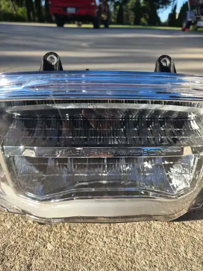 Selling my oem led headlight. It had 2500kms On it before I replaced it with a baja design set up. I...
