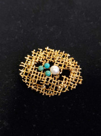 9k 375 Carat Antique Yellow Gold Brooch