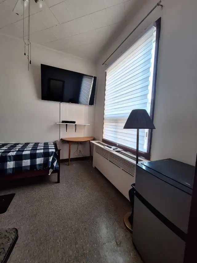 chambre ,st jean sur richelieu 700$ in Long Term Rentals in Saint-Jean-sur-Richelieu - Image 7