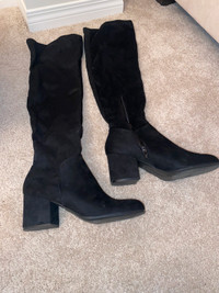 Ladies Dressy Fashion Boots - Black or Brown Suede Size 10