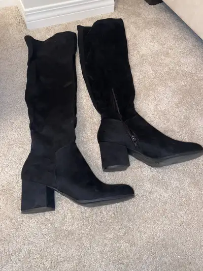 Ladies Dressy Fashion Boots - Black or Brown Suede Size 10, View more