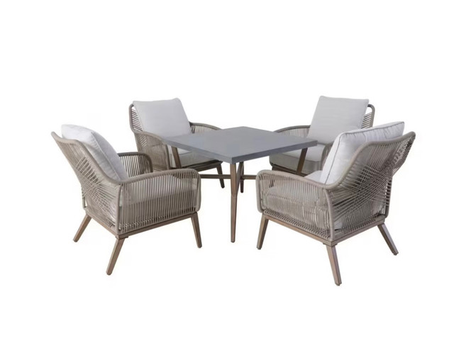 Hampton Bay Luxley 5-Piece All-Weather Wicker String Patio Chat  in Patio & Garden Furniture in Mississauga / Peel Region - Image 2