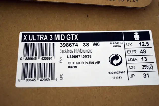 Salomon Ultra 3 Mid GTX Hiking Boots - Size 12/13 in Other in Calgary - Image 3