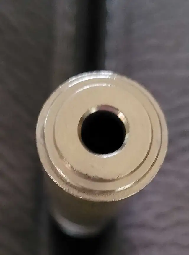 RadioShack 1/4 to XLR Coverter in Pro Audio & Recording Equipment in Saskatoon - Image 3