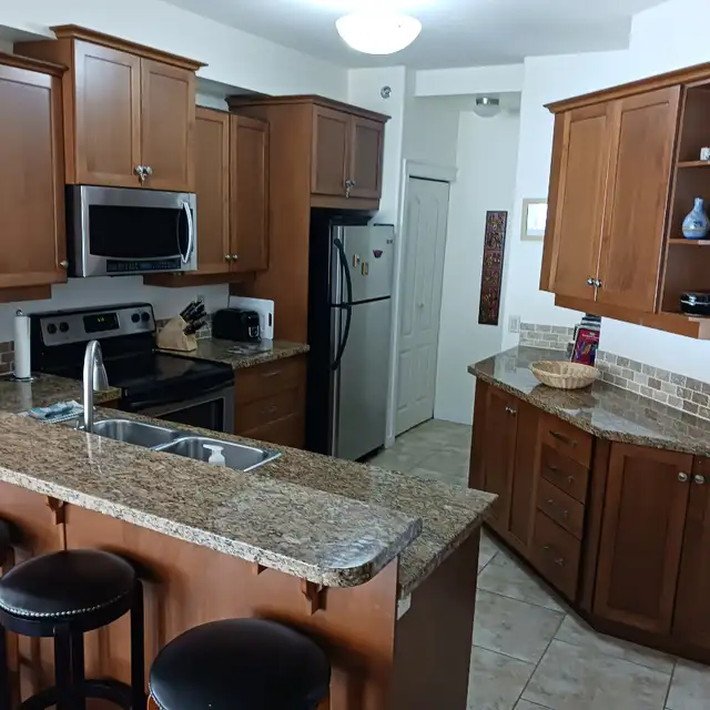 Osoyoos  Lakefront Penthouse- in British Columbia in Canada - Image 6