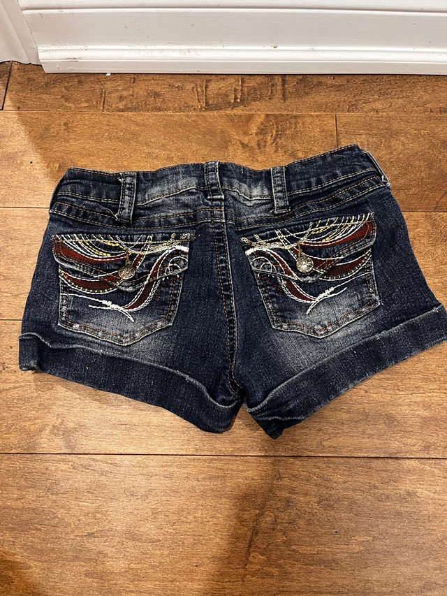 Denim Shorts in Women's - Bottoms in Oshawa / Durham Region - Image 2