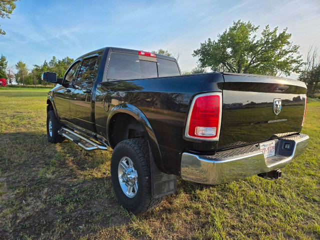 2013 Dodge 2500 in Cars & Trucks in Lethbridge - Image 4
