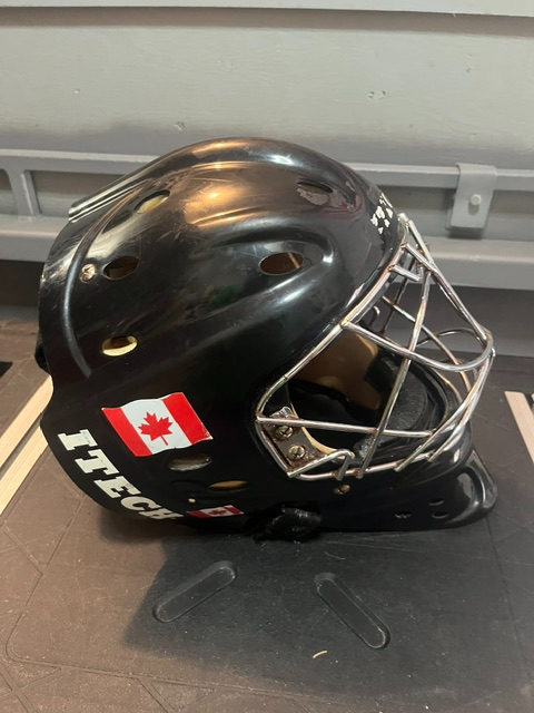 Goalie Equipment for Sale - Used in Hockey in Mississauga / Peel Region - Image 10