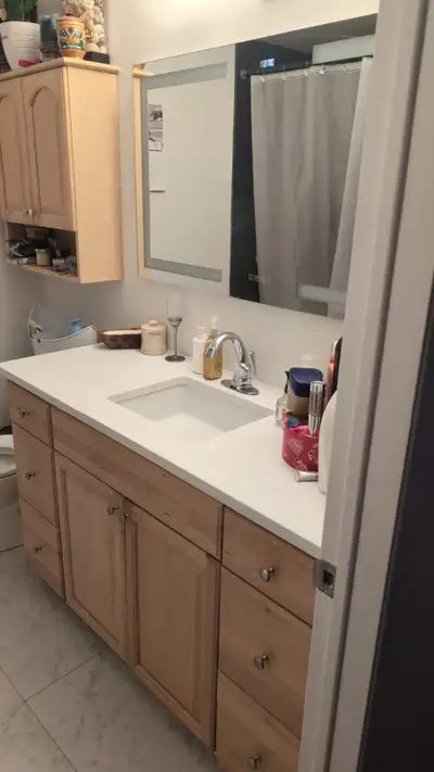 Room for rent 850$- All Included, 5 minutes from St Laurent Mall