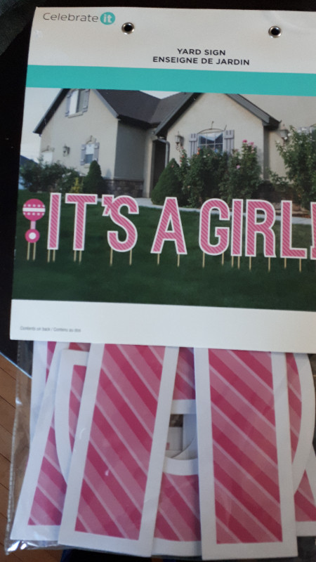 **REDUCED *It's A GIRL YARD SIGN  33 PIECES - NEW asking  $10 in Outdoor Décor in Edmonton - Image 4