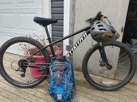 Specialized Rockhopper Mountain Bike 27.5 Size M