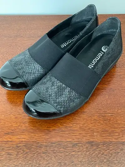 Remonte (Rieker) shoes new/chaussures neuves., View more