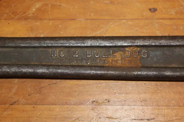 Old No. 2 Bull Dog Wrench - J. H. Williams & Co. in Arts & Collectibles in London - Image 5