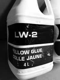LW2  Yellow glue  4 L