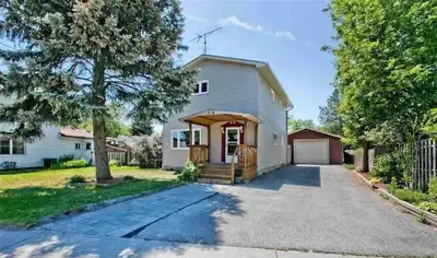 ROOM FOR RENT  SIMCOE STREET OSHAWA $700
